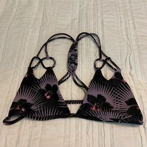 Acacia Modern Pacific Thailand Top size L